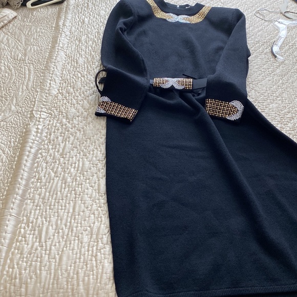 Beautiful like new Vintage St. John Evening Black Dress .  Size 12 - Picture 3 of 9